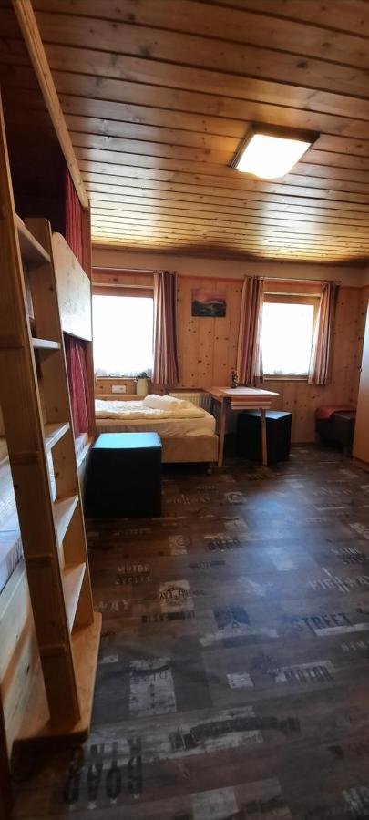 Chalet Auhof フラッハウ 部屋 写真