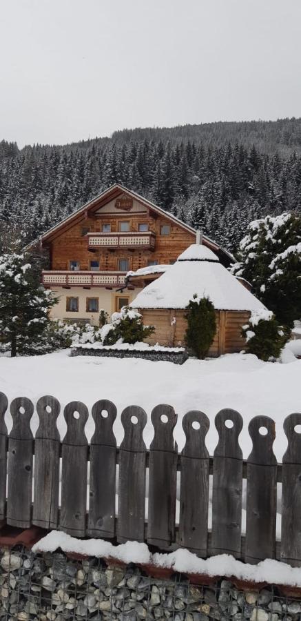 Chalet Auhof フラッハウ エクステリア 写真